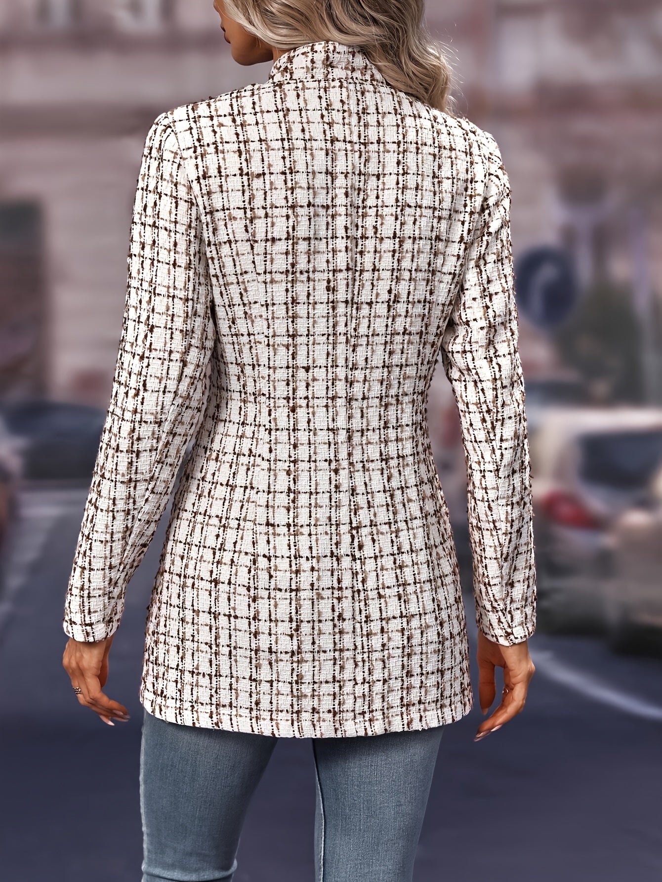 Eleganter blazer mit offener vorderseite und karomuster