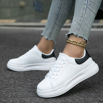 Weiße Damen-Ledersneaker, minimalistisch und bequem