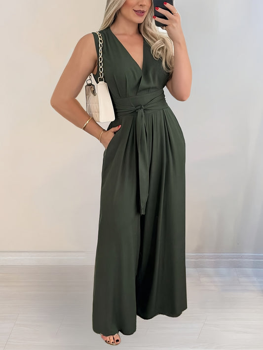 Eleganter jumpsuit für damen mit gürtel