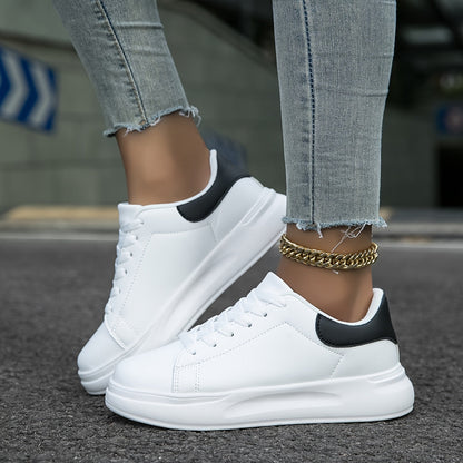 Weiße Damen-Ledersneaker, minimalistisch und bequem