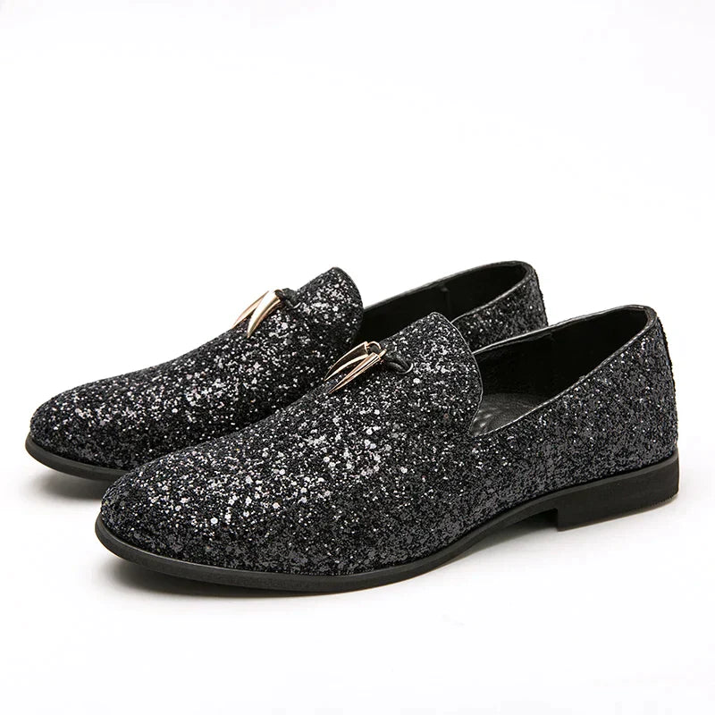 Herren Slipper – Elegantes Design – Glitzernde Oberfläche – Metallverzierung