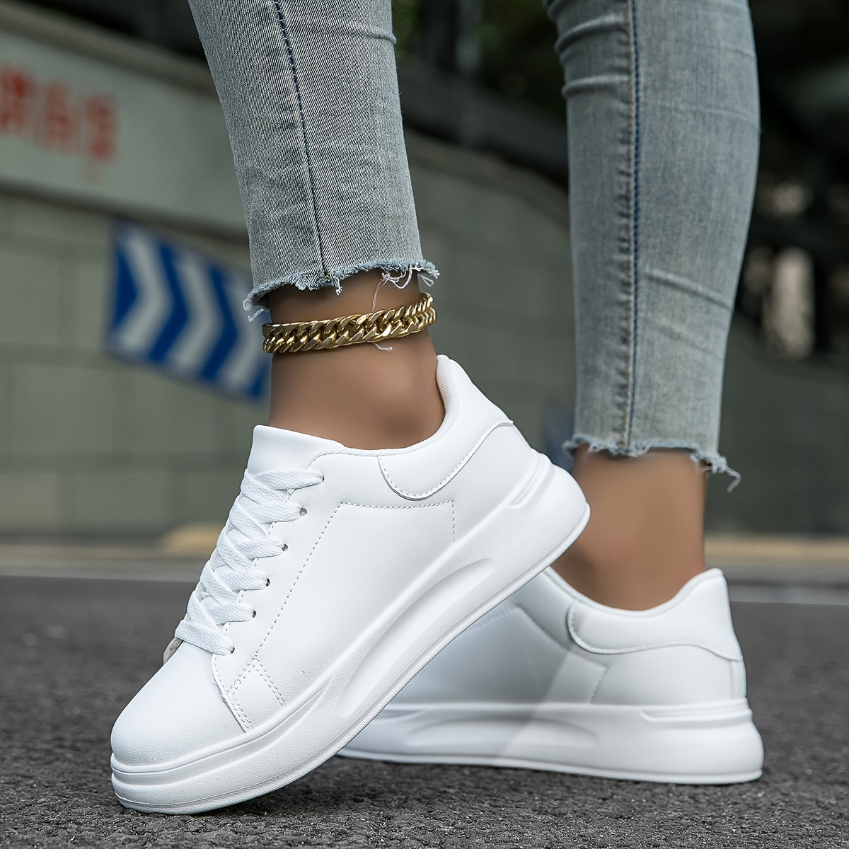 Weiße Damen-Ledersneaker, minimalistisch und bequem