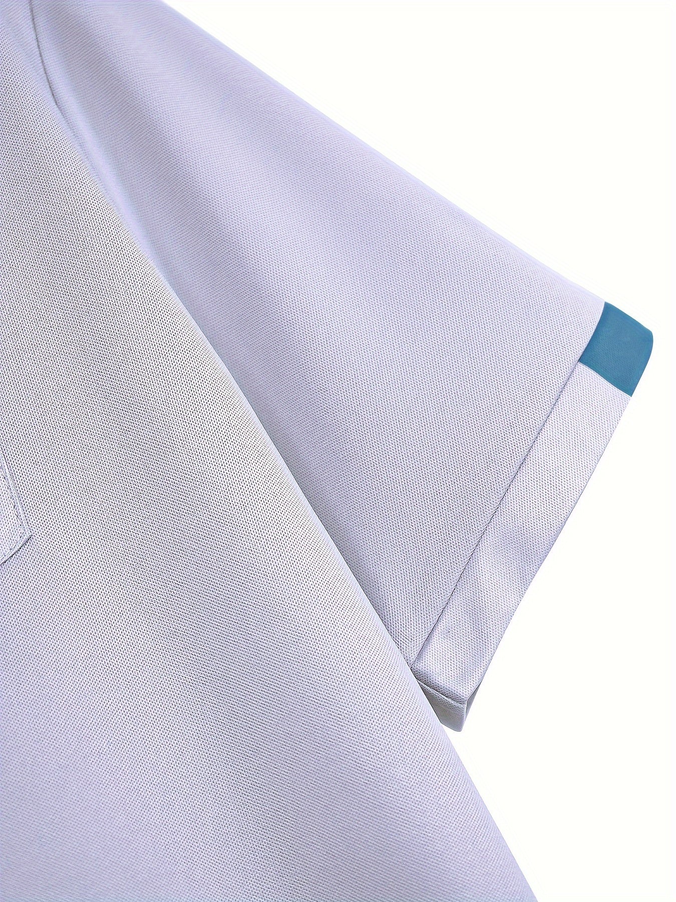 Herren -freizeitkurzarm -knopf -detail -shirt von männern