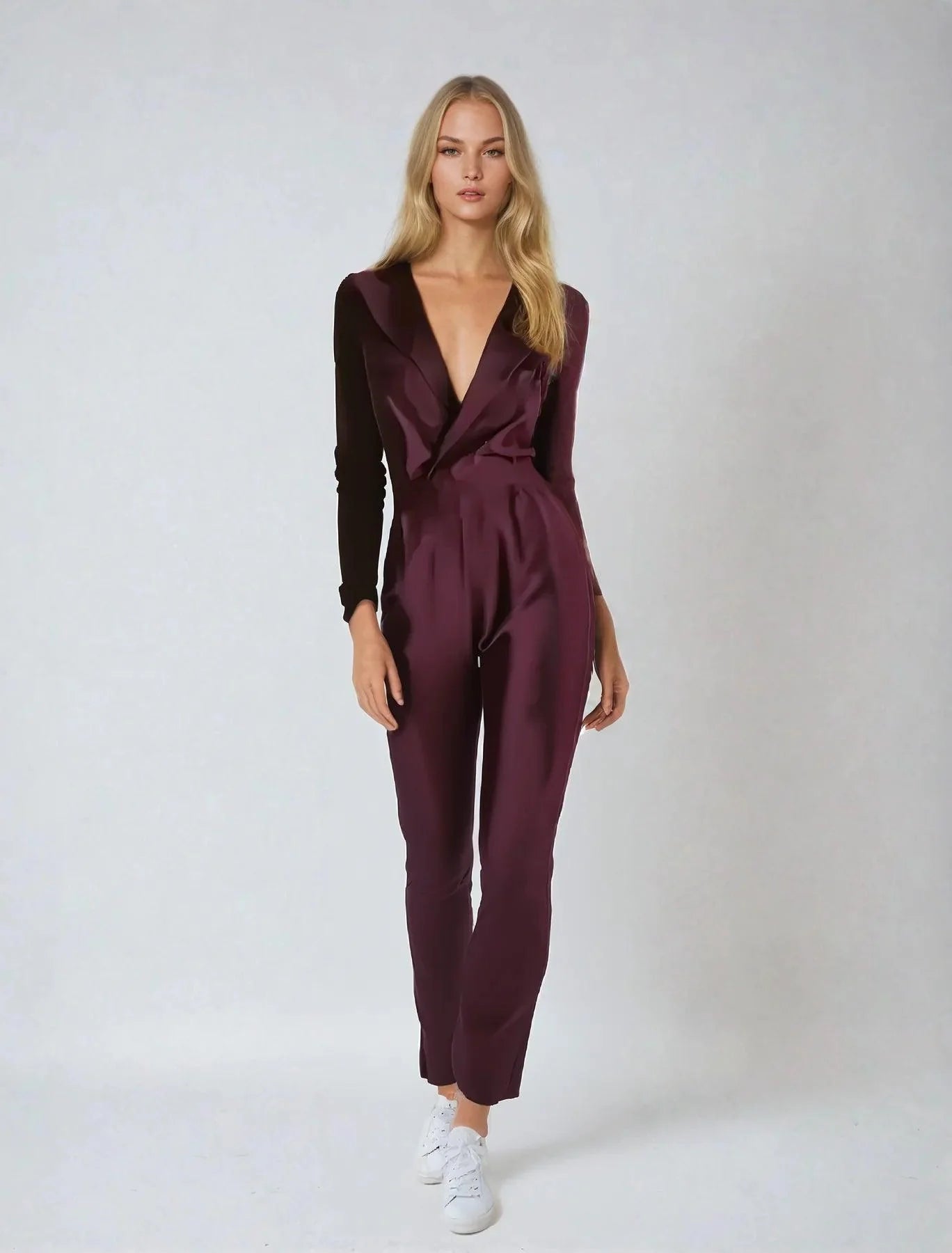 Eleganter Damen Jumpsuit aus leichtem Stoff für festliche Anlässe