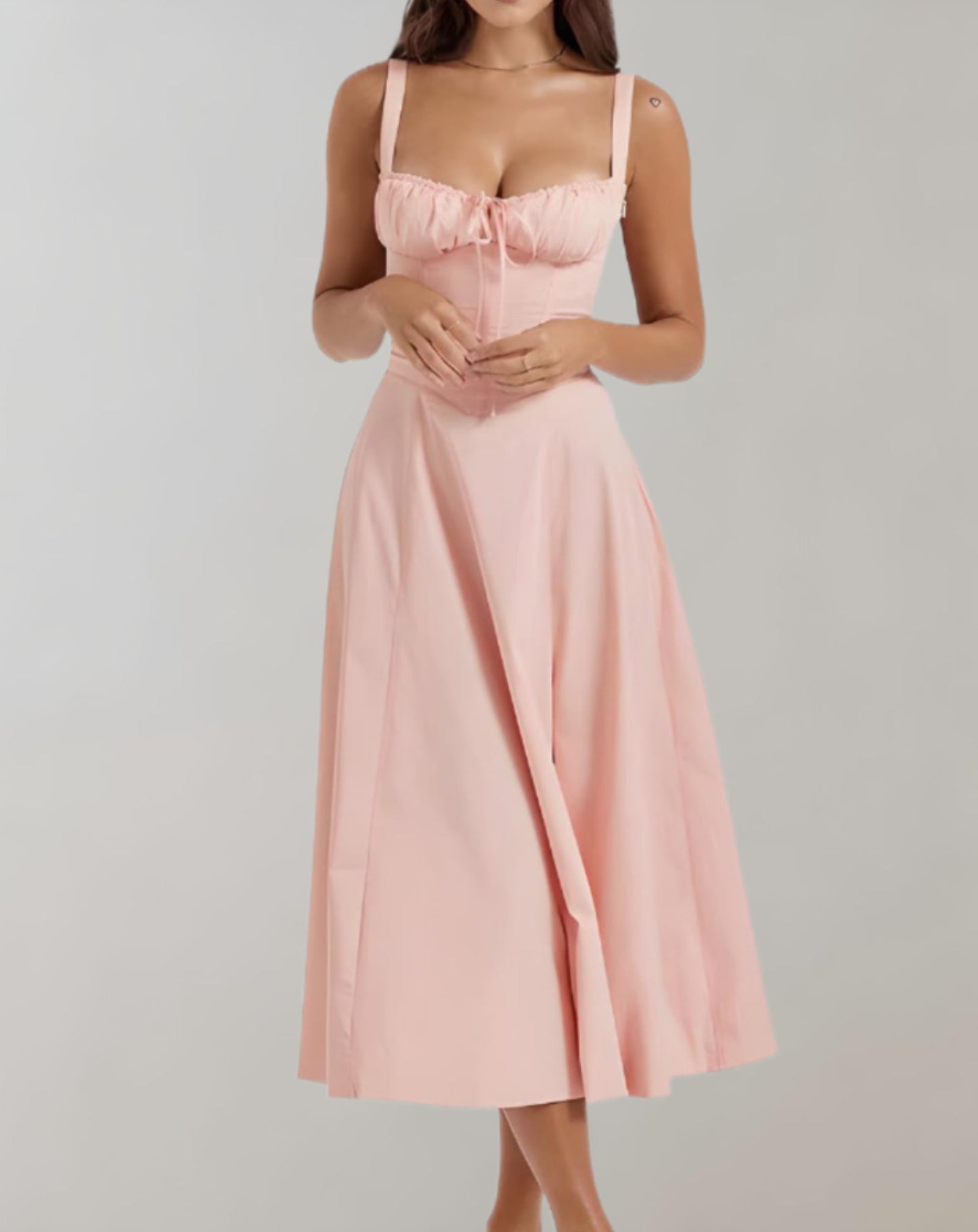 Damen Sommerkleid mit V-Ausschnitt - Leicht und Elegant