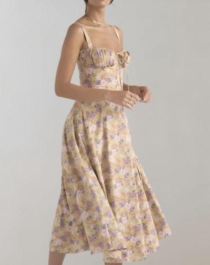 Damen Sommerkleid mit V-Ausschnitt - Leicht und Elegant