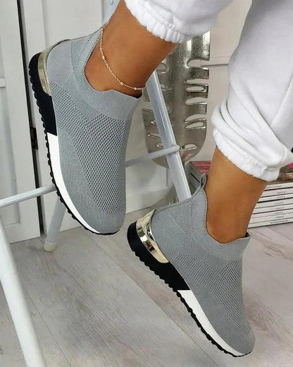 Orthopädische Slip-On Damen-Sneaker mit Mesh-Obermaterial