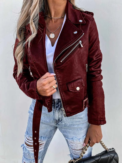 Damen Bikerjacke – Echtes Leder – Taillierter Schnitt – Asymmetrischer Reißverschluss – Gürtel