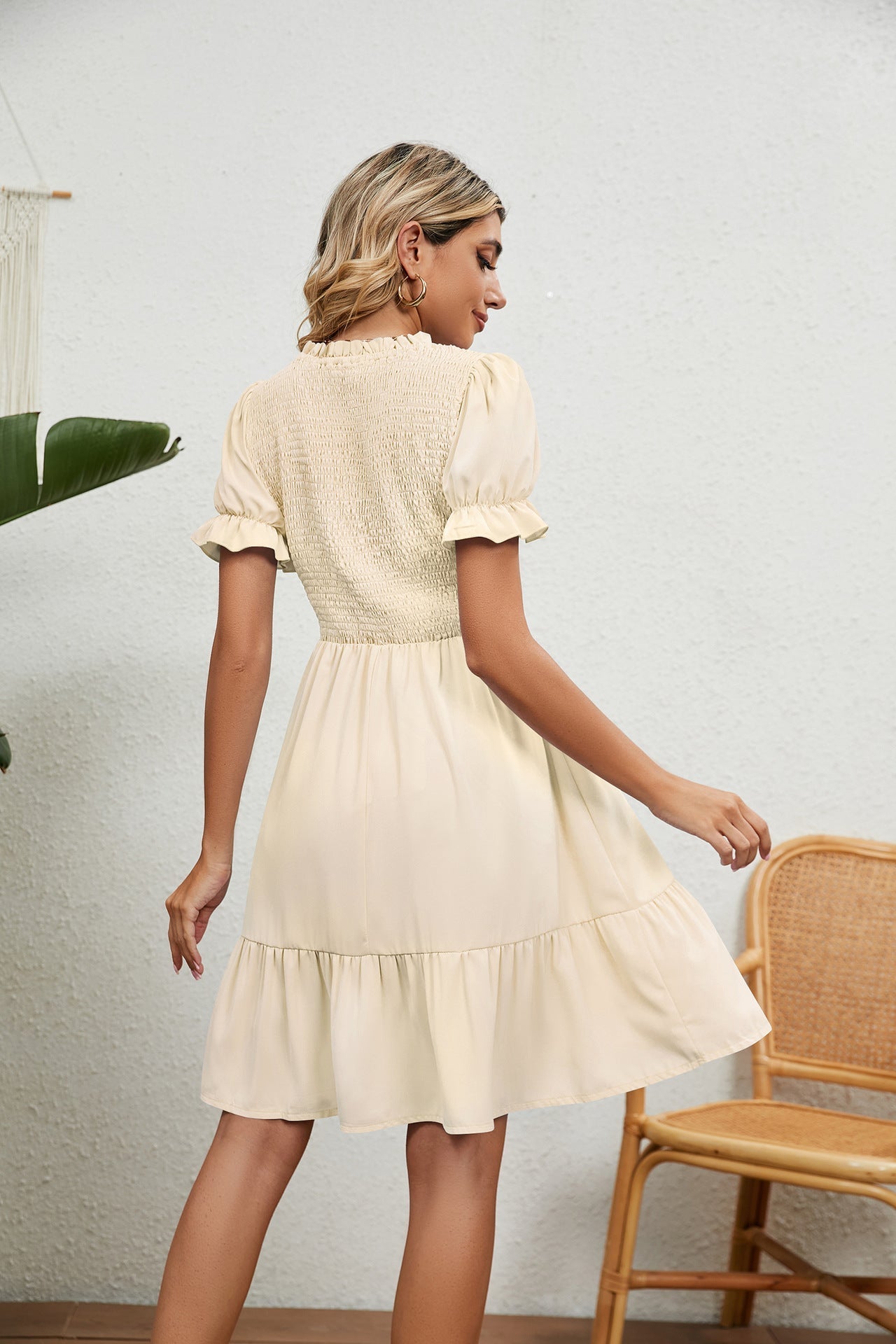 Beige Fransen Sommerkleid aus leichter Baumwollmischung