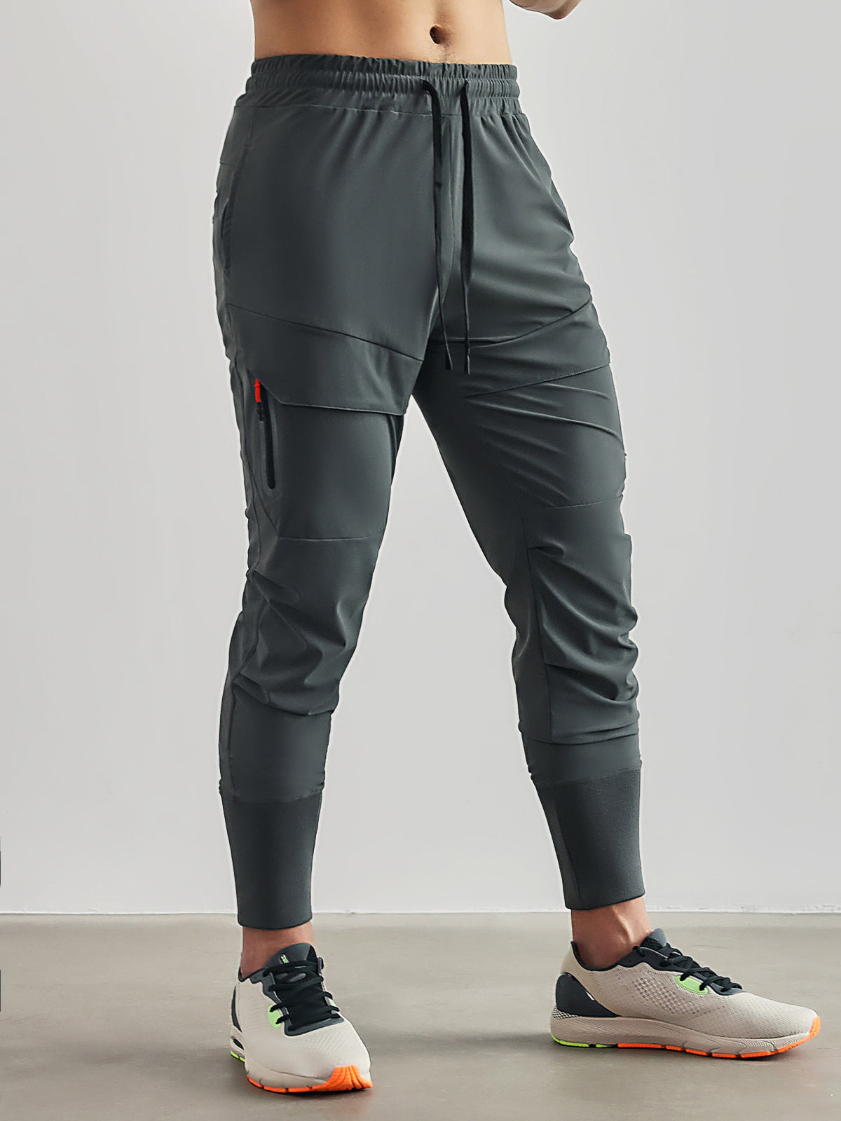 Konrad – Stay Cool Cargo Jogger Sporthose für Herren