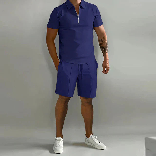 Set aus poloshirt und shorts für herren