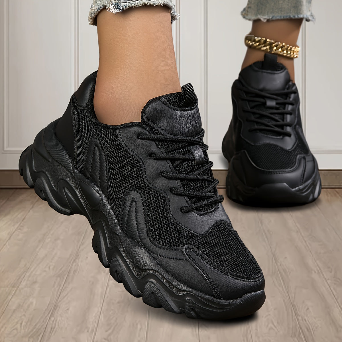 Atmungsaktive mesh-plateau-sneaker für damen