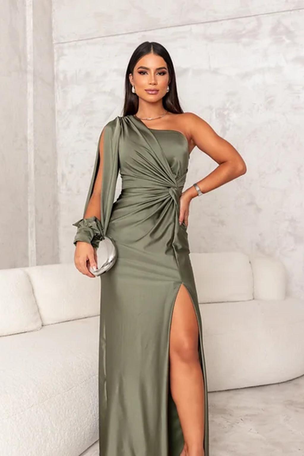 Elegantes Abendkleid für Damen – Bodenlanges Kleid aus Satin