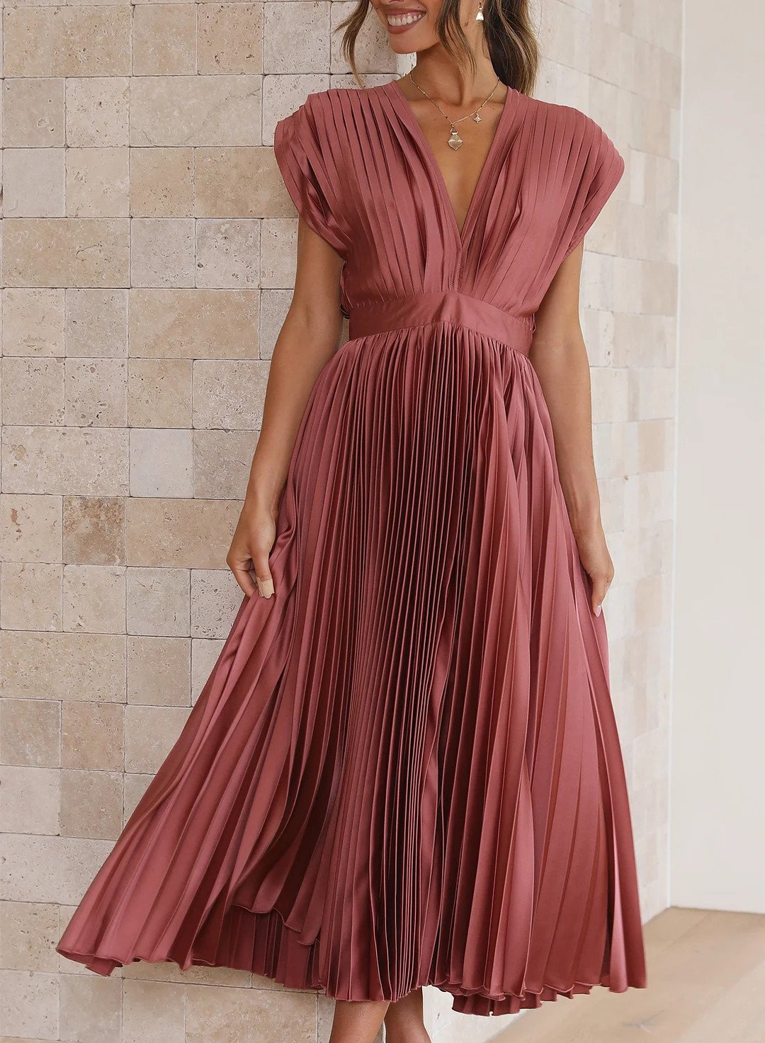 Damen Sommerkleid mit Rundhalsausschnitt - Charmantes Freizeitkleid